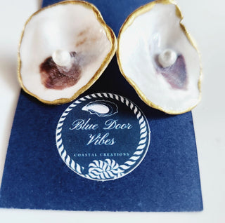 Gilded Oyster Shell Earrings -1 Pair Piper and Dune