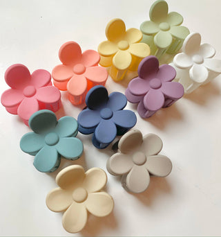 Small Flower Hair Clips Hair Claw Spa Gifts Salons Frosting Company